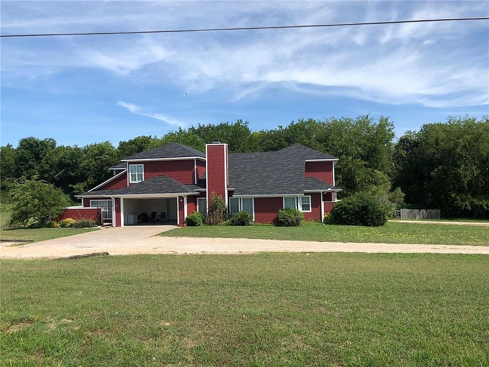 2nd image of 273 Warren Rd