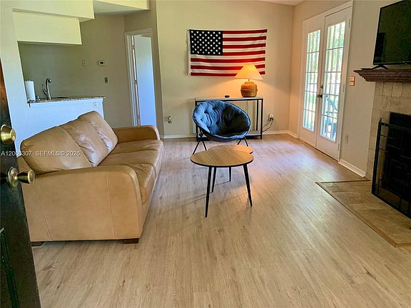 2nd image of 2550 N Alafaya Trl APT 12203
