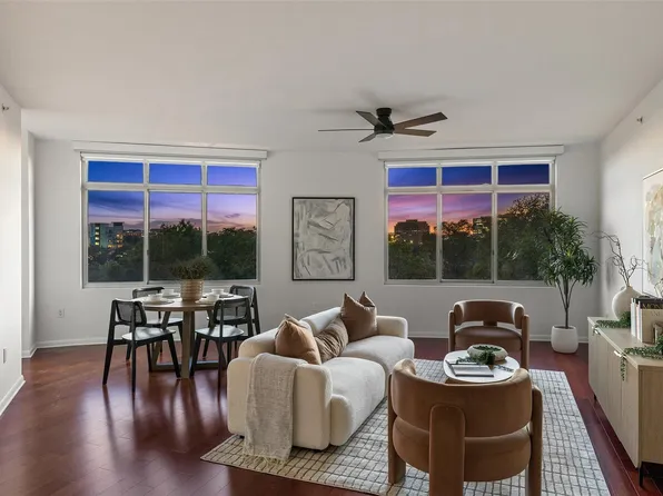 54 Rainey St APT 502, Austin, TX 78701