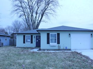 129 Schaefer Dr, Hope, IN 47246
