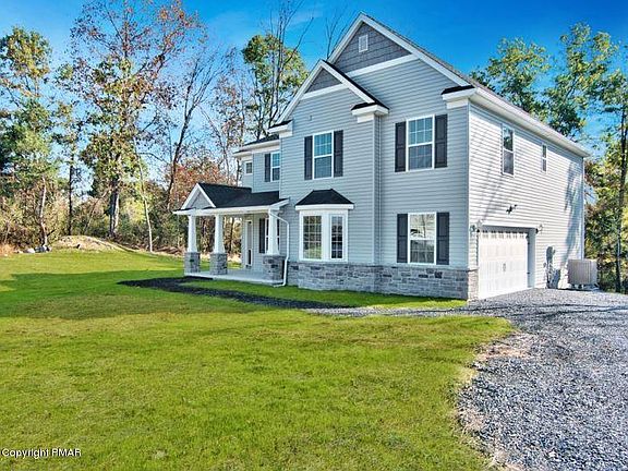 2nd image of 709 Kennedy Ct