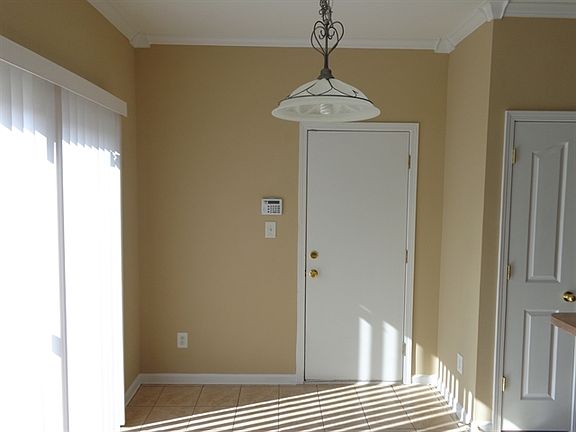 4th image of 5305 Stowe Derby Dr