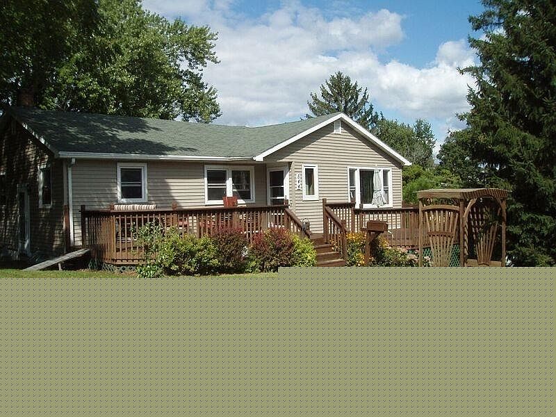 1st image of 544 E Cornelia St