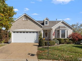 2186 Hawks Landing Dr, Lake Saint Louis, MO 63367