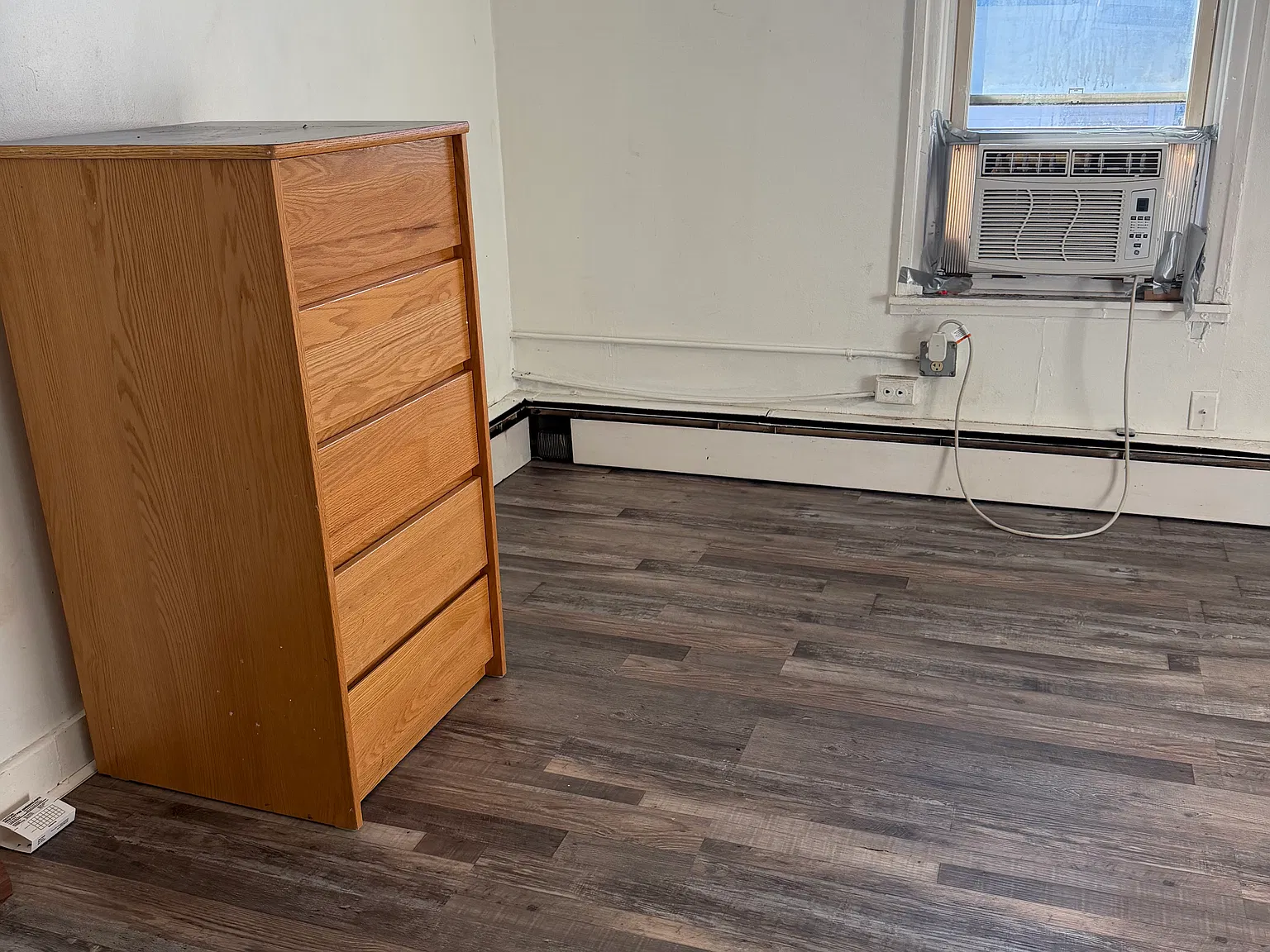 1 bed, $750 — Photo 1