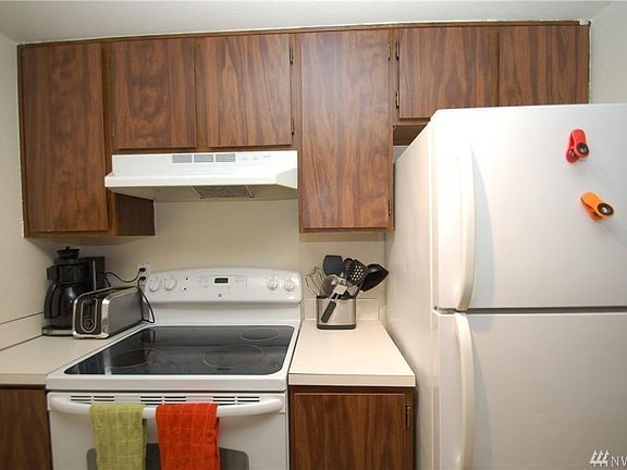 3rd image of 14447 127th Ln NE APT S22