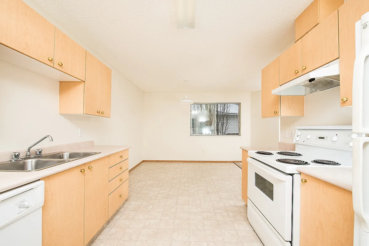 Windermere Estates — Photo 2