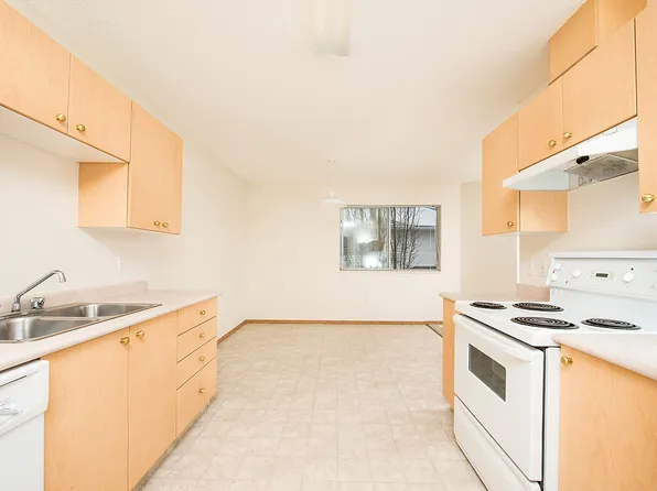 620 King St, Spruce Grove, AB T7X 4K1