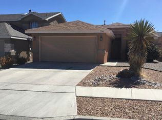 7704 Goshawk Ave NW, Albuquerque, NM 87114