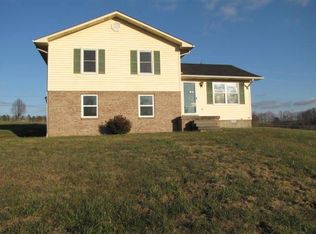 482 Hellard Rd, Annville, KY 40402