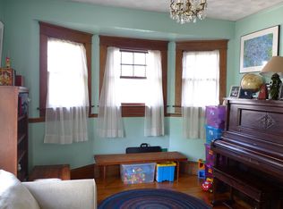 109 Casterton Ave, Akron, OH 44303