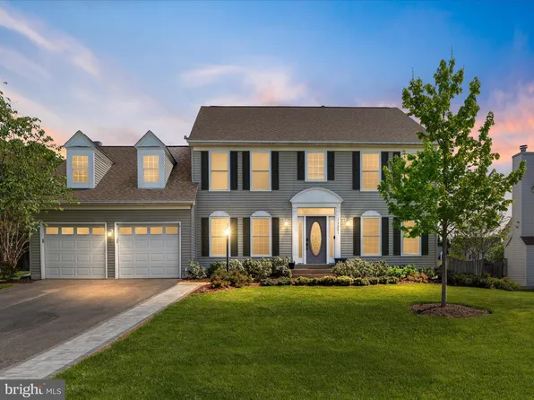 13221 Scottish Hunt Ln, Bristow, VA 20136