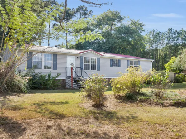 170 Lariat Cir, New Bern, NC 28562