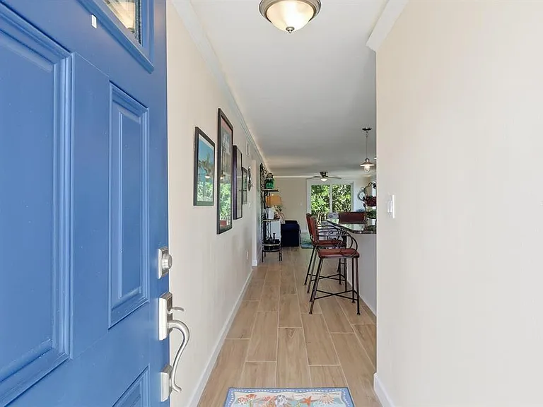 573 Spanish Dr N — Photo 2