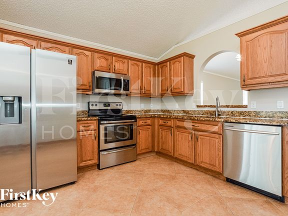 5th image of 1741 W Marshall Lake Dr