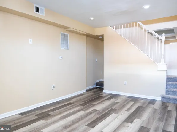 1629 E Oliver St, Baltimore, MD 21213