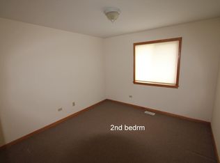 539 1/2 Johnson St, Marengo, IL 60152