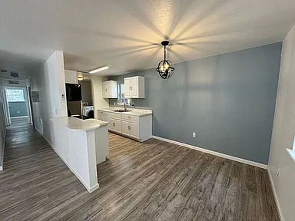 5th image of 20235 SE 155th St