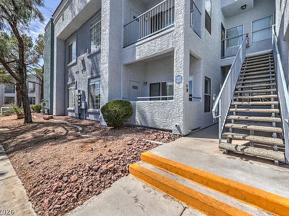 3rd image of 2201 Ramsgate Dr APT 1017