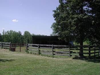 2nd image of 16577 Highway Forty Seven