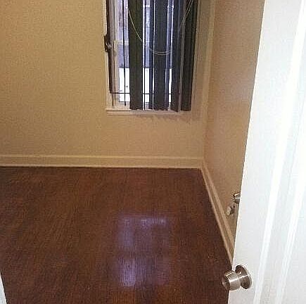 3rd image of 20472 Hull Ave