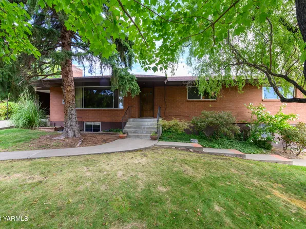 6505 Appleview Way, Yakima, WA 98908