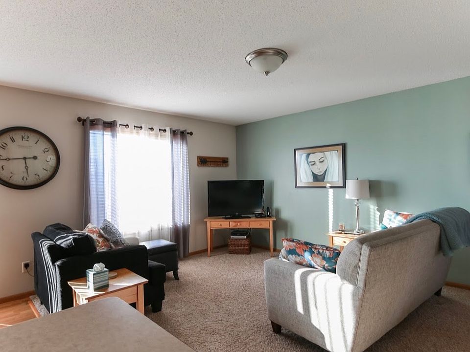 1st image of 2551 43rd Ave S