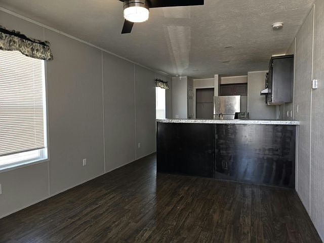 1st image of 216 Cardinal Ln #216