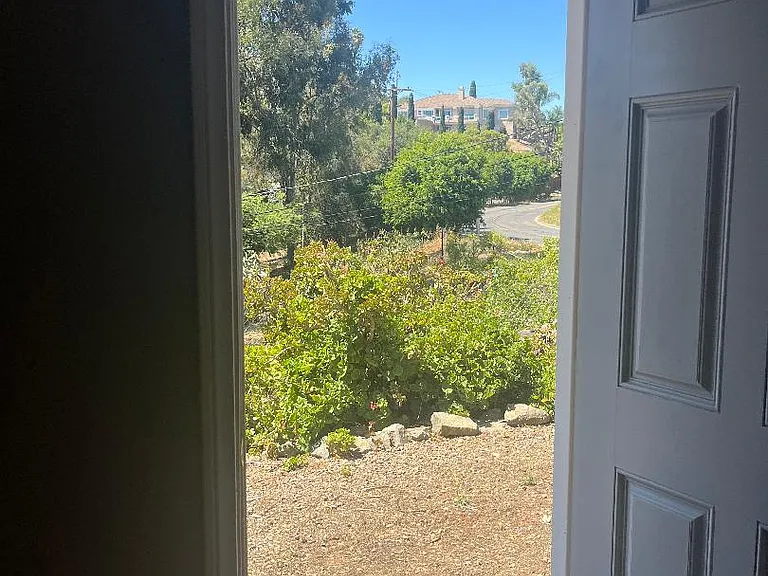 Warmlands Ave — Photo 3
