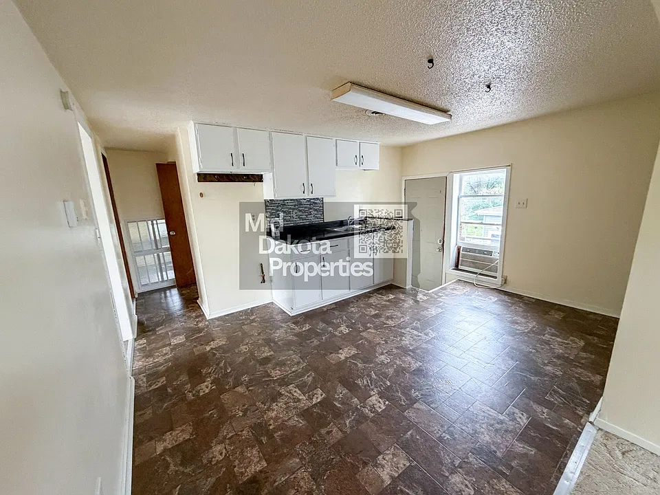 400 E 12th Ave