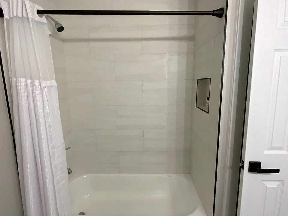 156 Clark Pl #204