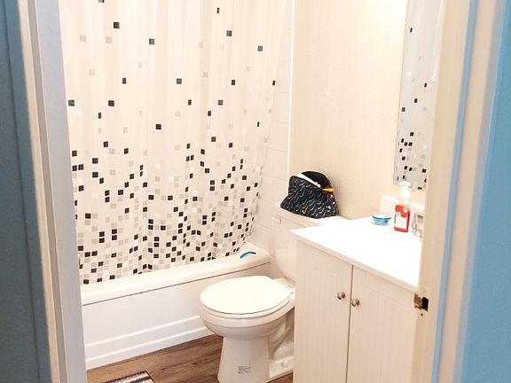 3rd image of 10123 104th Ave #22