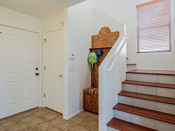 3rd image of 2036 W Silver Grass Pl
