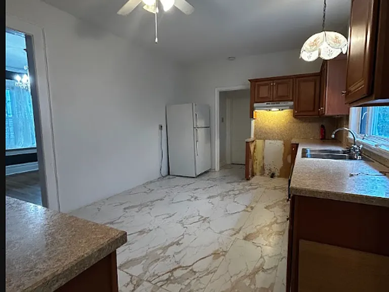 217 Arthur Ave — Photo 8