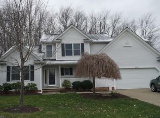 2720 Glenbury Ln, Willoughby, OH 44094