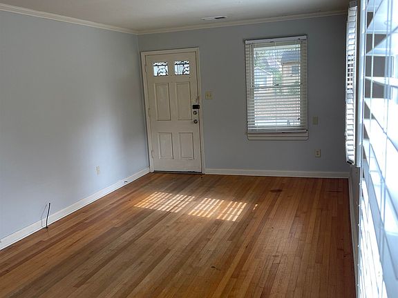 2nd image of 765 Indian Dr N