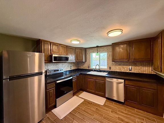 4th image of 11319 E 5th Ave