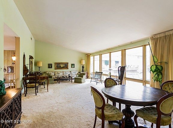 3rd image of 6708 N Kedvale Ave
