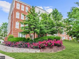 2203 Highbourne Dr, Woodbridge, VA 22191
