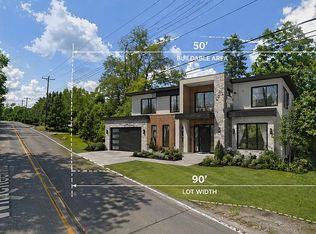 201 McMichael Rd, Carnegie, PA 15106