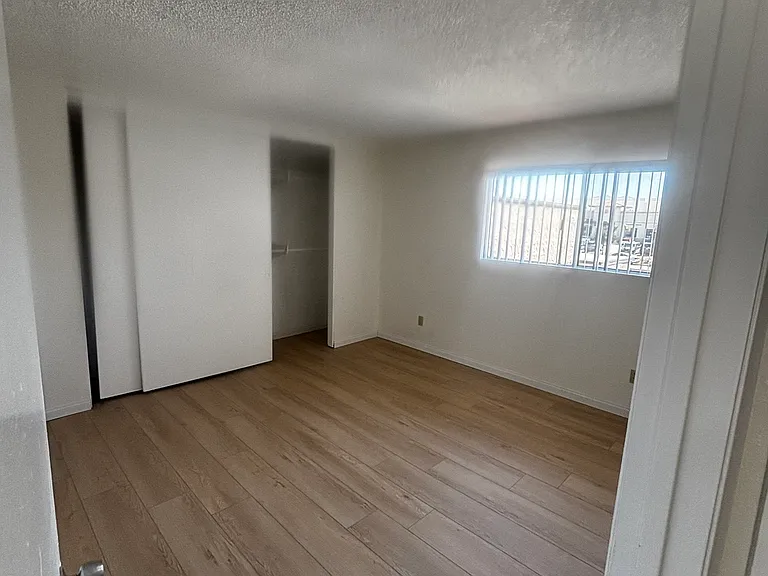 206 Roanoke Rd — Photo 5