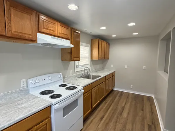 24 Edgar St, New Haven, CT 06519