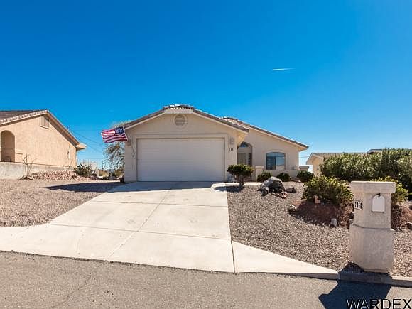 1st image of 2860 Bamboo Dr