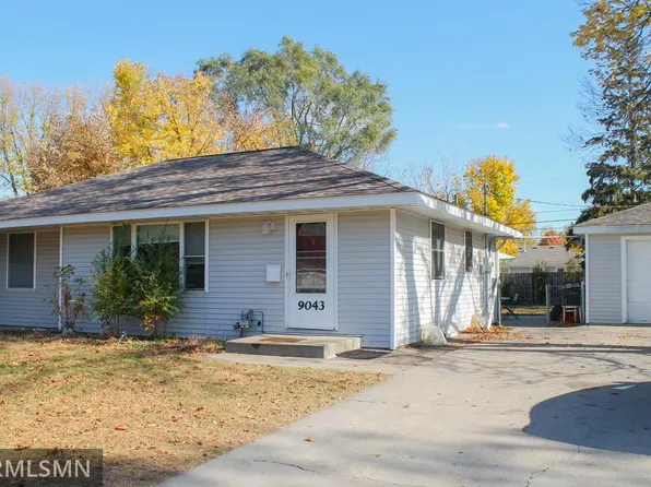 9043 13th Ave S, Bloomington, MN 55425