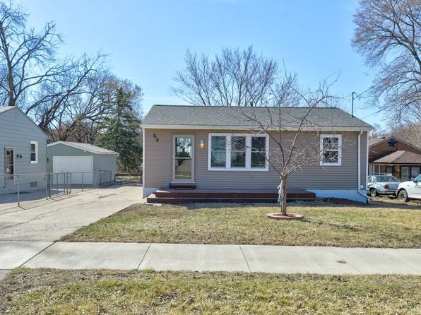 918 Hackley Ave, Des Moines, IA 50315