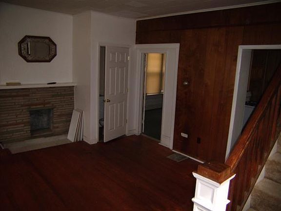 5th image of 78 W Oakland Ave