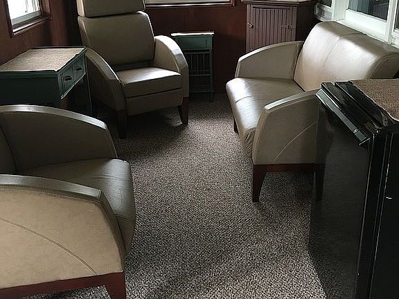 17'x7' Entrance room 