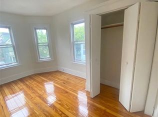 30 Burnside Ave #2, Somerville, MA 02144