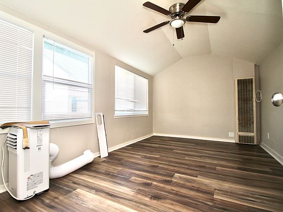4th image of 21762 Vallejo St #62
