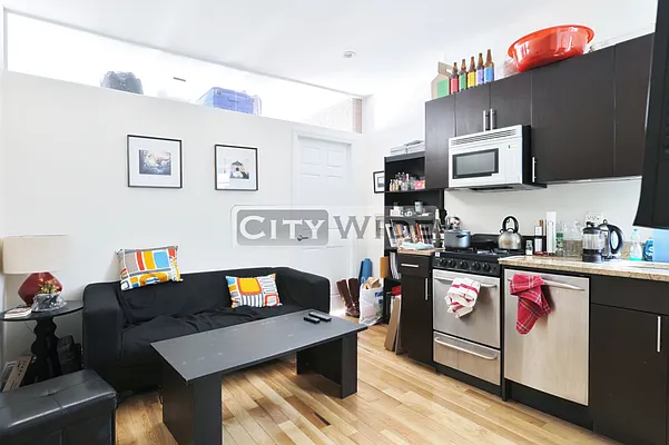 Rented by City Wide Apartments | media 4